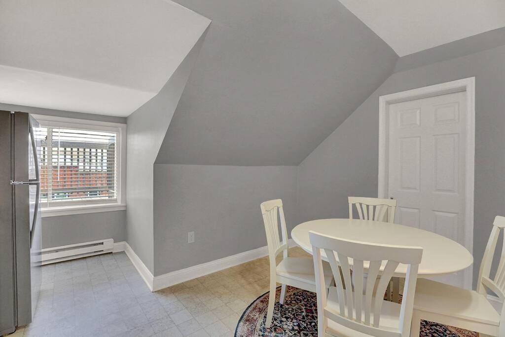 Suites On Seneca - Gorgeous One Bedroom Apartment Harrisburg Exterior photo